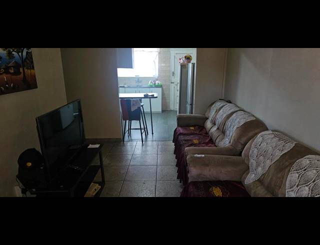 5 BEDROOM HOUSE FOR SALE IN SEA VIEW